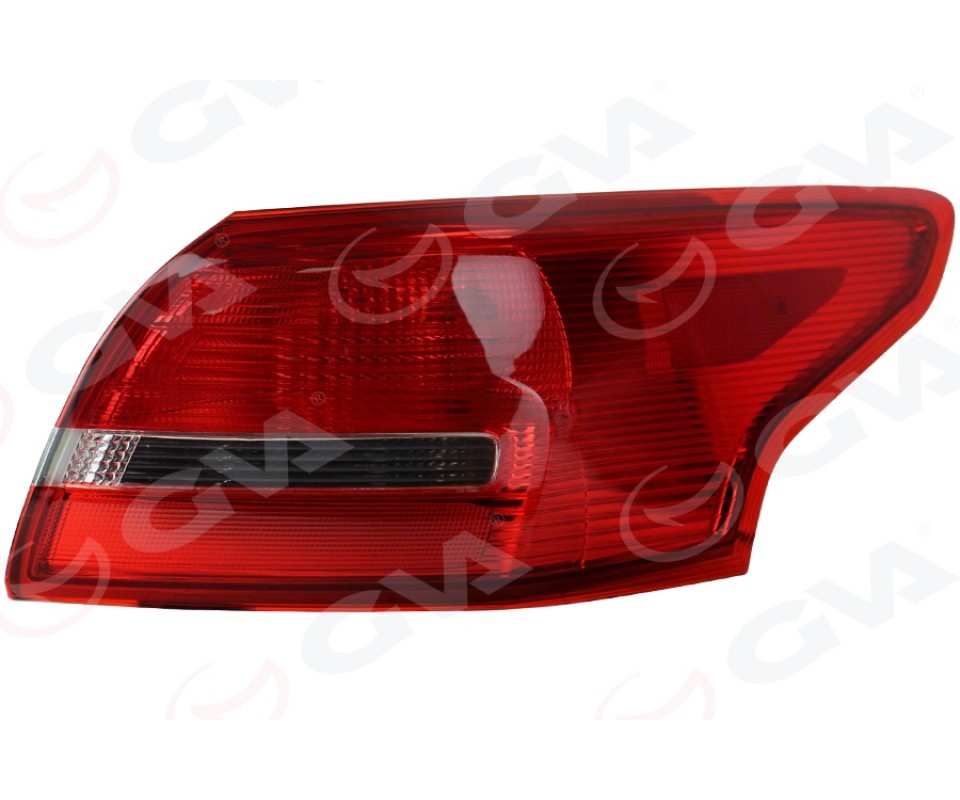STOP LAMBASI DIŞ SAĞ FORD FOCUS 15 > SEDAN