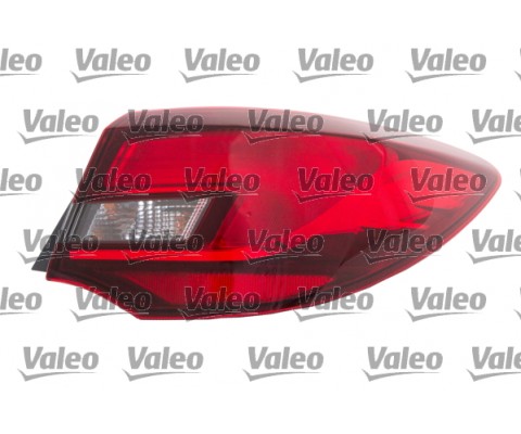 SAĞ STOP LAMBASI DIŞ OPEL ASTRA J NB SEDAN 10 18