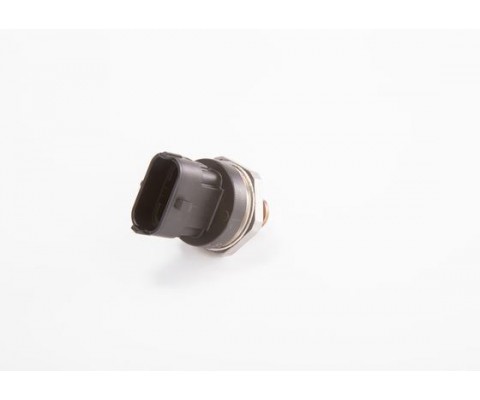 BASINÇ SENSÖRÜ DOBLO-KNG-LGN II-MGN I-II-SCENIC I-II-TRAFIC II 01 >1.9-MTJ-DCI 0281002867-0281002788